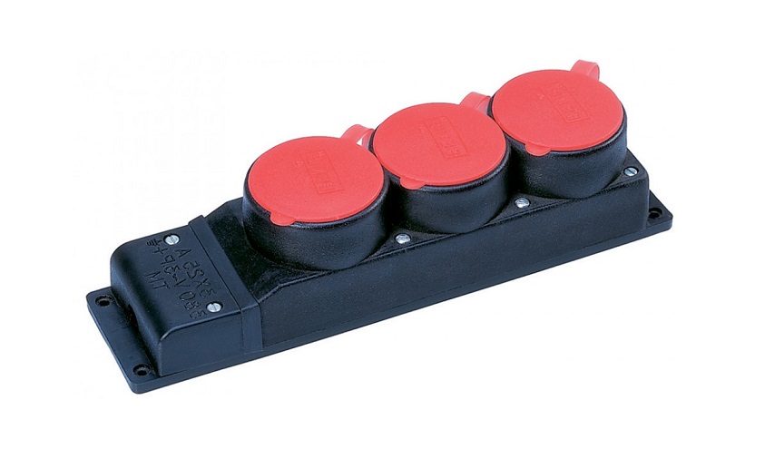 Колодка трехфазная накладная 3x25А 380V bylion 31/3(8шт48шт)