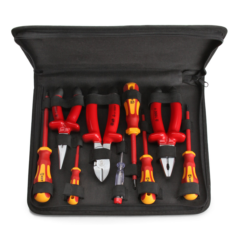 Набор диэлектр. инстр. "Эксперт" НИИ-19 (9шт в кейсе) КВТ 73302 NEW