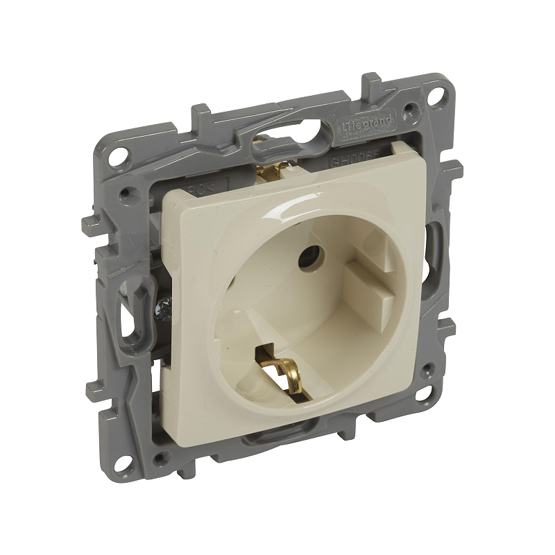 NILOE Розетка 2К+З 16А