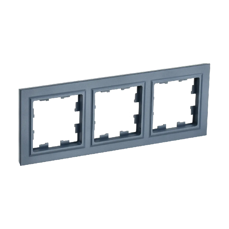 Рамка 3-мест. "BRITE" маренго (1/100)