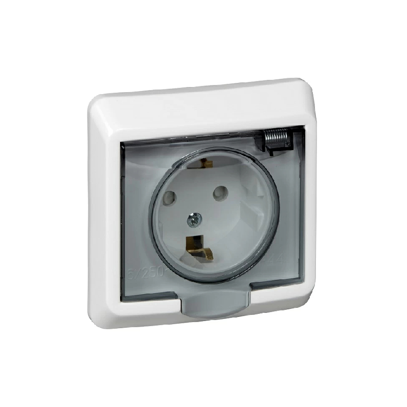 S310 Розетка IP44 с/у